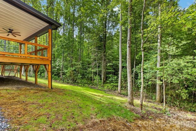 1008 Bell Mountain Road, Zirconia, NC 28790