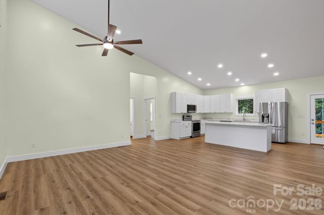 1008 Bell Mountain Road, Zirconia, NC 28790
