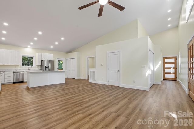 1008 Bell Mountain Road, Zirconia, NC 28790