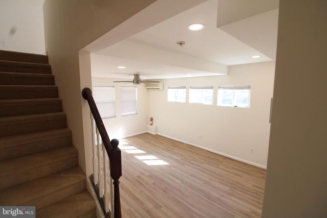24 E REED AVE, Alexandria, VA 22305