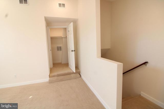 24 E REED AVE, Alexandria, VA 22305