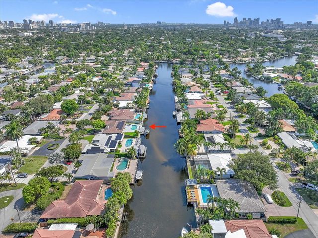 2225 NE 16th Avenue, Wilton Manors, FL 33305