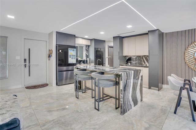 2225 NE 16th Avenue, Wilton Manors, FL 33305