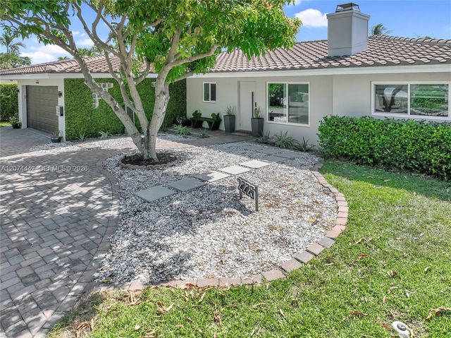 2225 NE 16th Avenue, Wilton Manors, FL 33305