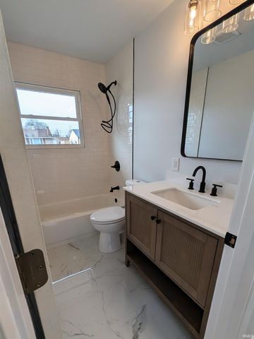 3610 S Saint Joseph Street, South Bend, IN 46614