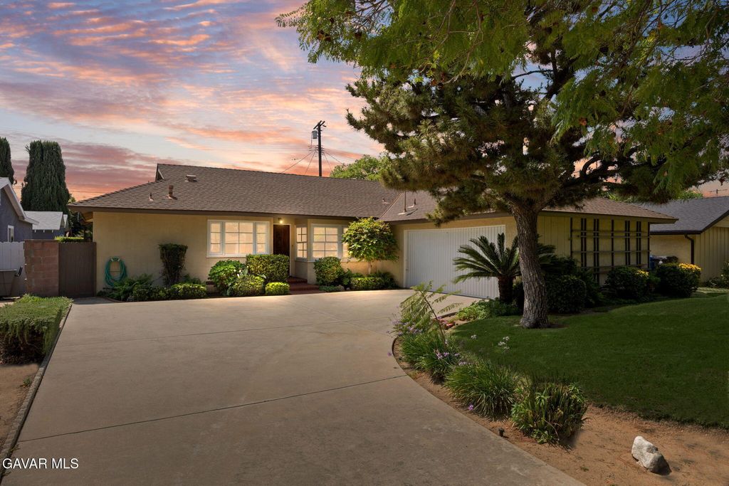 15906 Tuba Street, Granada Hills, CA 91344