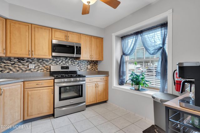 131 Meli Lane, Jackson, NJ 08527
