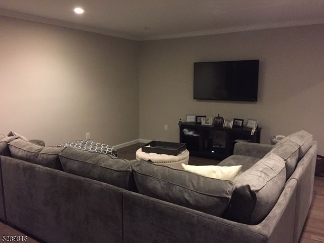 29 Fairview Pl 3A, Bloomfield Twp., NJ 07003