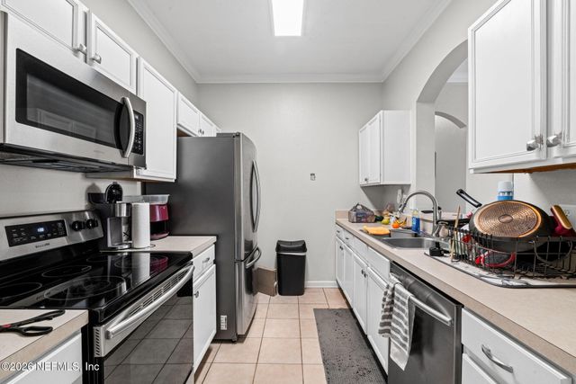 7990 BAYMEADOWS Road E 430, Jacksonville, FL 32256