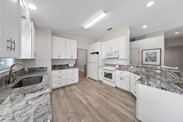 13038 KERNAN MILL Lane S, Jacksonville, FL 32224