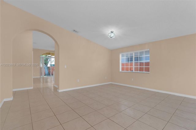 15339 SW 32nd Ter, Miami, FL 33185