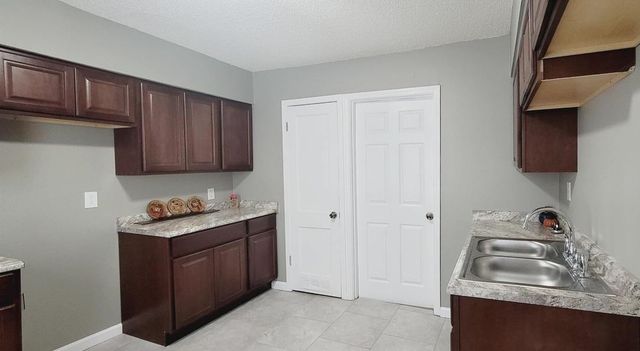 1902 FARRINGTON ST, Memphis, TN 38109