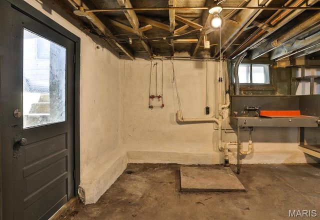 4417 Wallace Street, St Louis, MO 63116