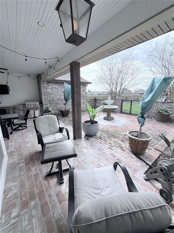 5124 E Worthington Dr Drive, Lake Charles, LA 70605