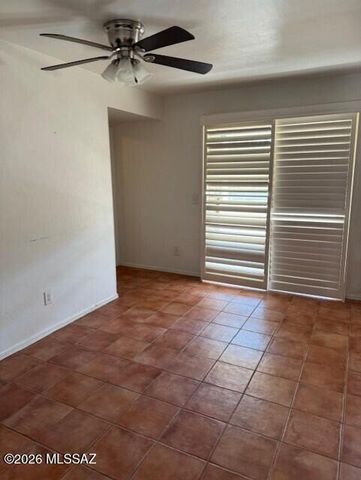 4282 E River Falls Drive, Tucson, AZ 85712