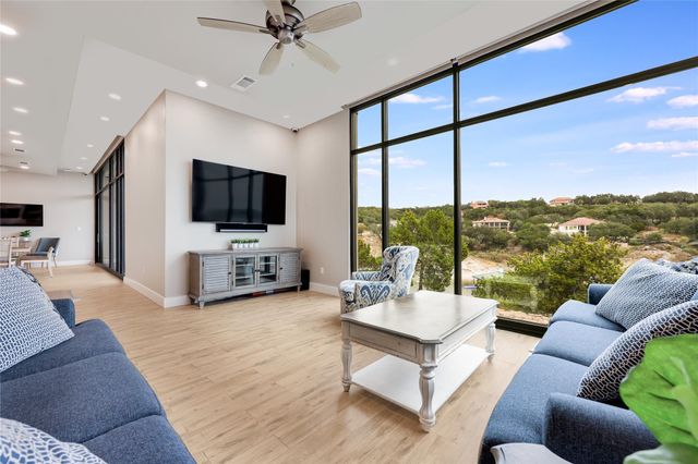 1101 Ivean Pearson RD B103, Lago Vista, TX 78645