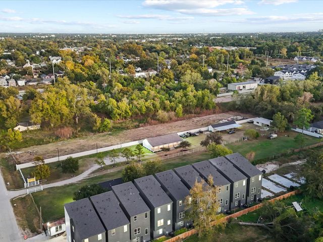 6635 Katarani Drive, Houston, TX 77091