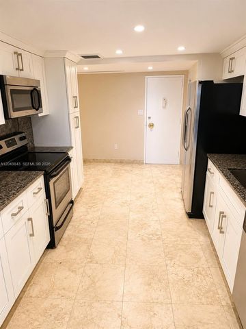 5255 Collins Ave 7B, Miami Beach, FL 33140