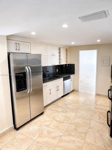 5255 Collins Ave 7B, Miami Beach, FL 33140