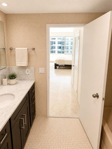 5255 Collins Ave 7B, Miami Beach, FL 33140