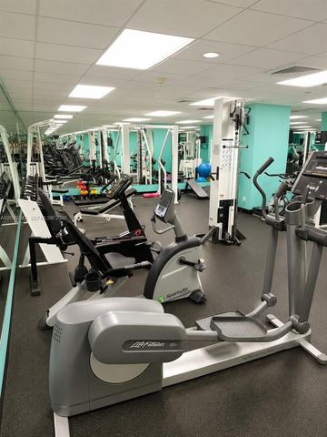 5255 Collins Ave 7B, Miami Beach, FL 33140