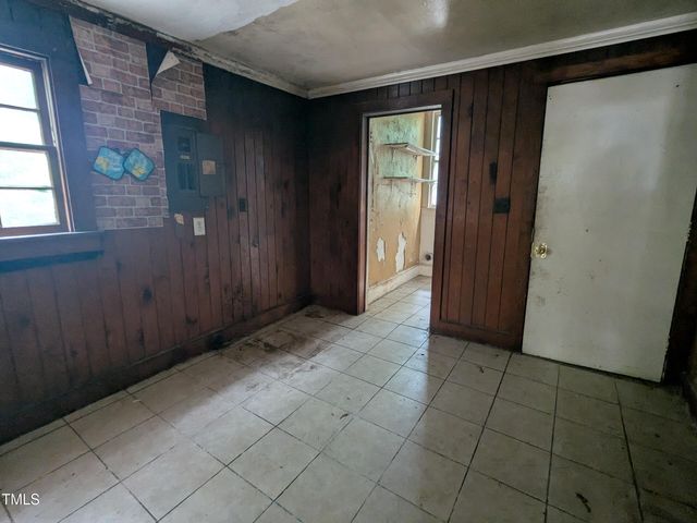 207 Bruton Street W, Wilson, NC 27893