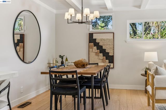 3410 St Marys Rd, Lafayette, CA 94549