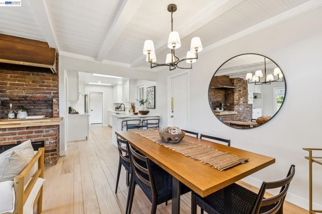 3410 St Marys Rd, Lafayette, CA 94549