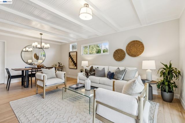 3410 St Marys Rd, Lafayette, CA 94549