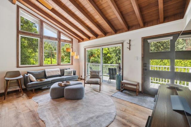 160 Aquila Way, Boulder Creek, CA 95006