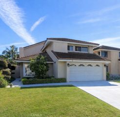 8 Sandpiper, Irvine, CA 92604