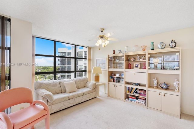 600 Parkview Drive 709, Hallandale Beach, FL 33009