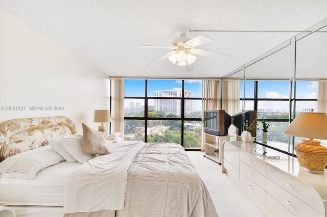 600 Parkview Drive 709, Hallandale Beach, FL 33009