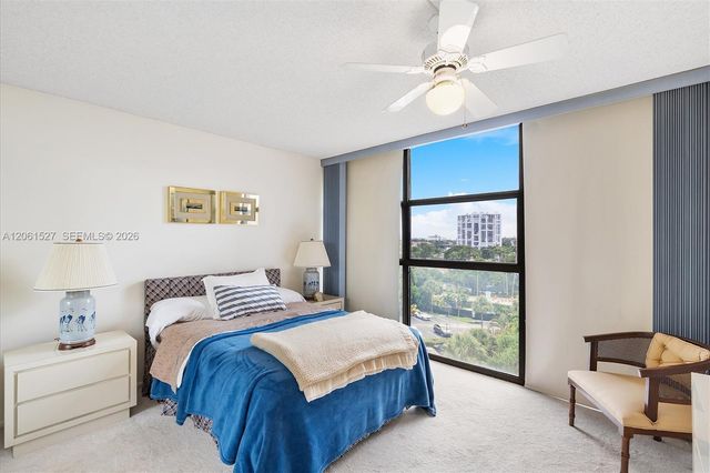 600 Parkview Drive 709, Hallandale Beach, FL 33009