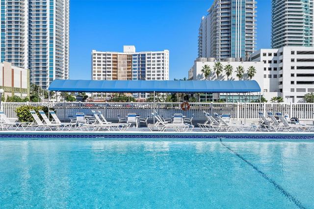 600 Parkview Drive 709, Hallandale Beach, FL 33009