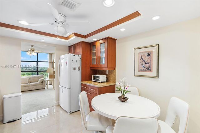 600 Parkview Drive 709, Hallandale Beach, FL 33009