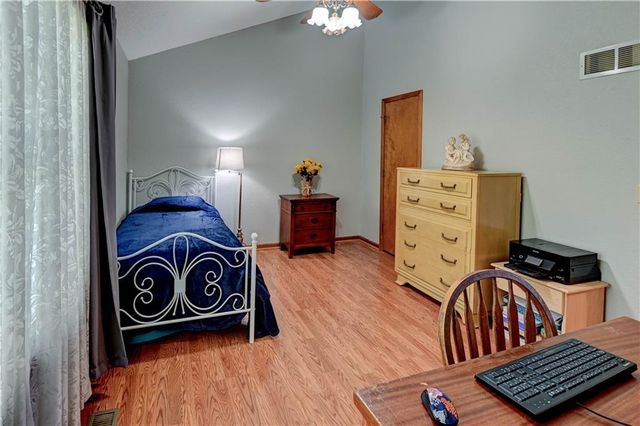 816 E Whitney Street, Olathe, KS 66061