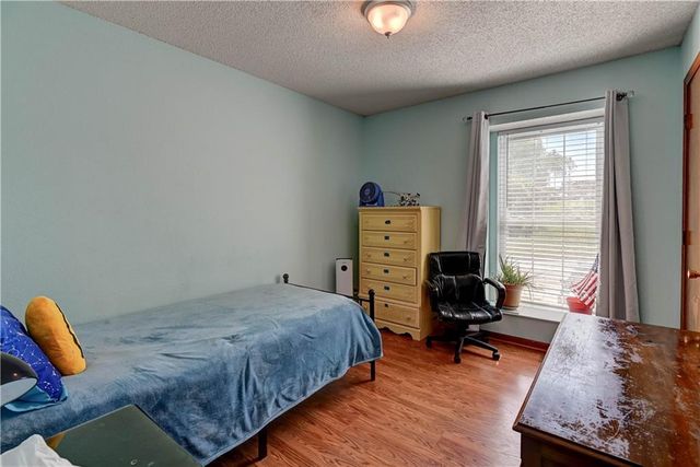 816 E Whitney Street, Olathe, KS 66061