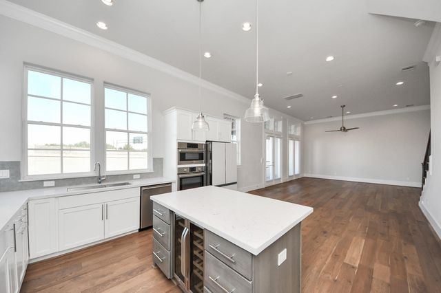 826 Cage Street, Houston, TX 77020