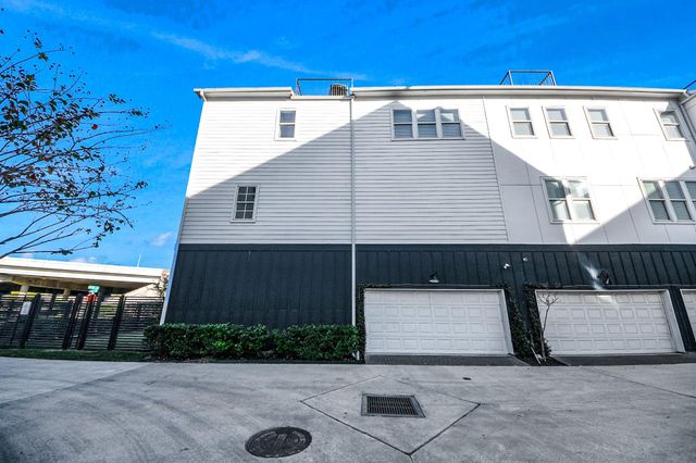 826 Cage Street, Houston, TX 77020