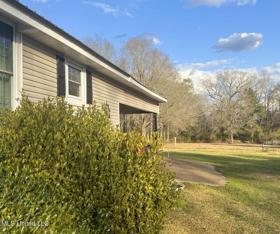 1041 Van Norman, Mccomb, MS 39648