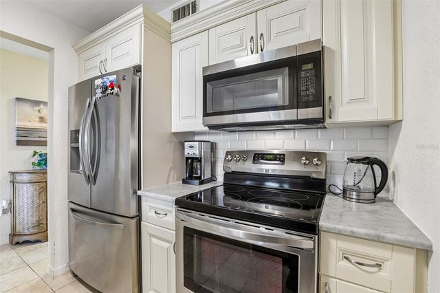 1000 COVE CAY DRIVE 3A, Clearwater, FL 33760