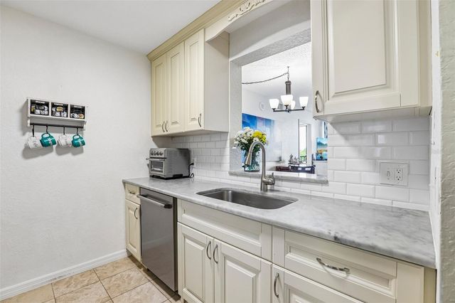 1000 COVE CAY DRIVE 3A, Clearwater, FL 33760