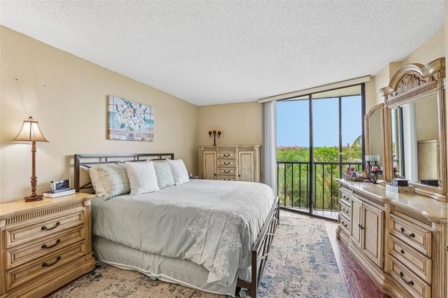 1000 COVE CAY DRIVE 3A, Clearwater, FL 33760