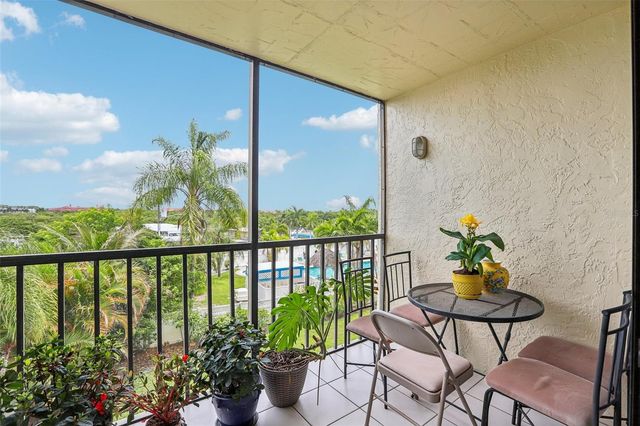 1000 COVE CAY DRIVE 3A, Clearwater, FL 33760