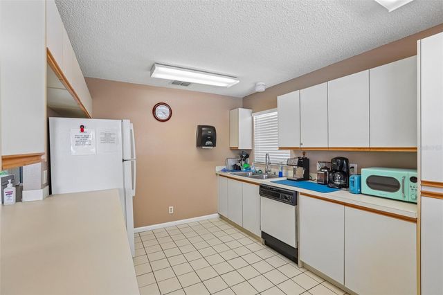 1000 COVE CAY DRIVE 3A, Clearwater, FL 33760
