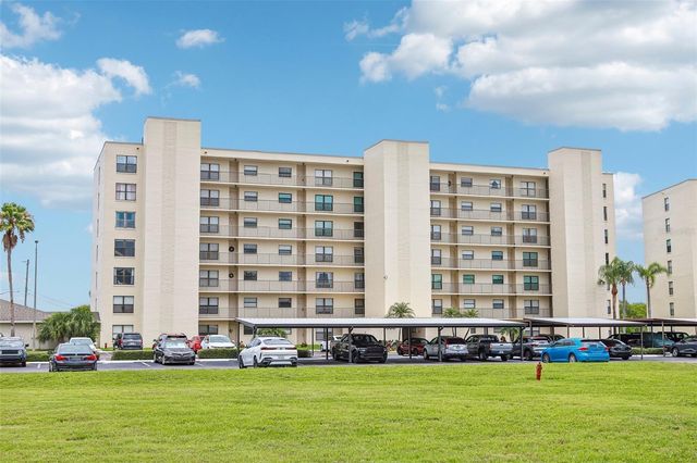1000 COVE CAY DRIVE 3A, Clearwater, FL 33760