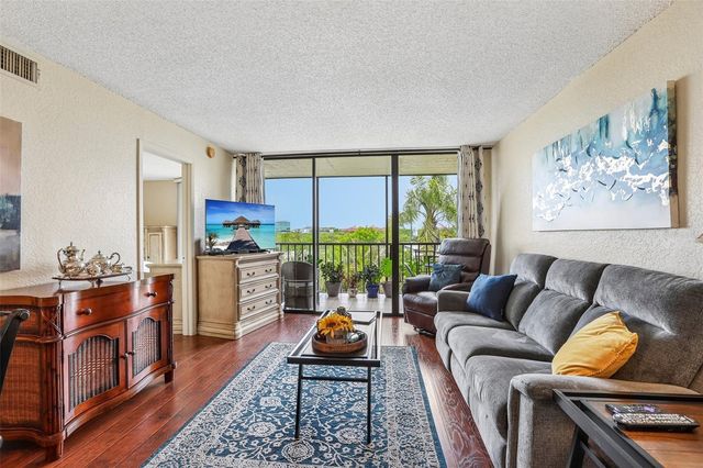 1000 COVE CAY DRIVE 3A, Clearwater, FL 33760