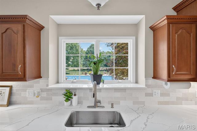 123 Townview Drive, Wentzville, MO 63385