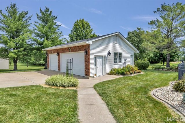 123 Townview Drive, Wentzville, MO 63385